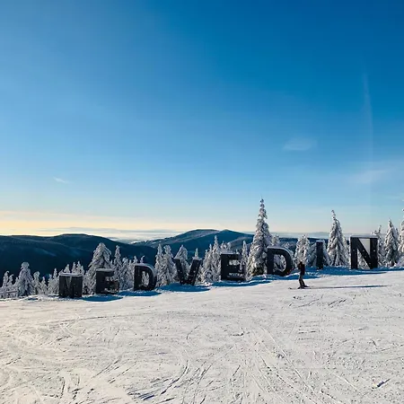 Family 104 * Špindlerŭv Mlýn