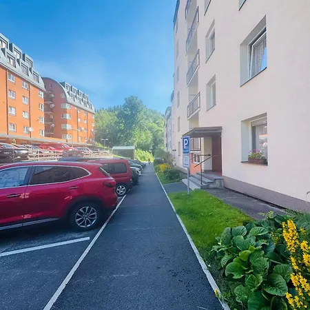 Family 104 * Špindlerŭv Mlýn